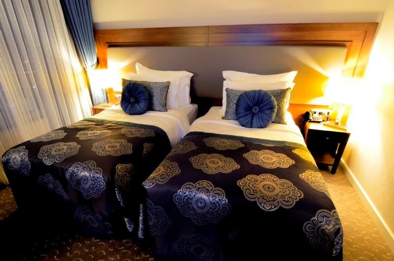 rooms-twin-executive