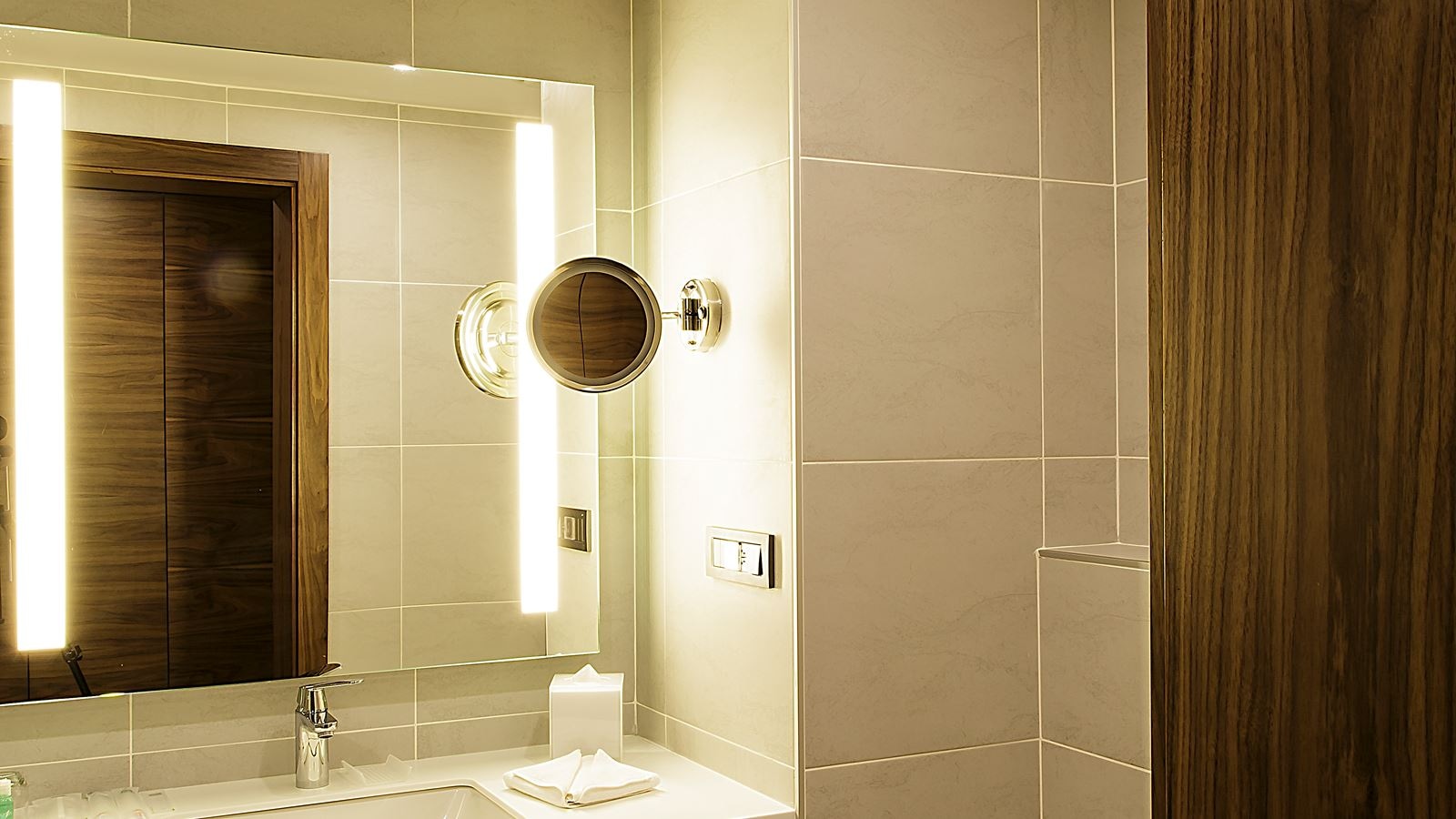 rooms-double-standard