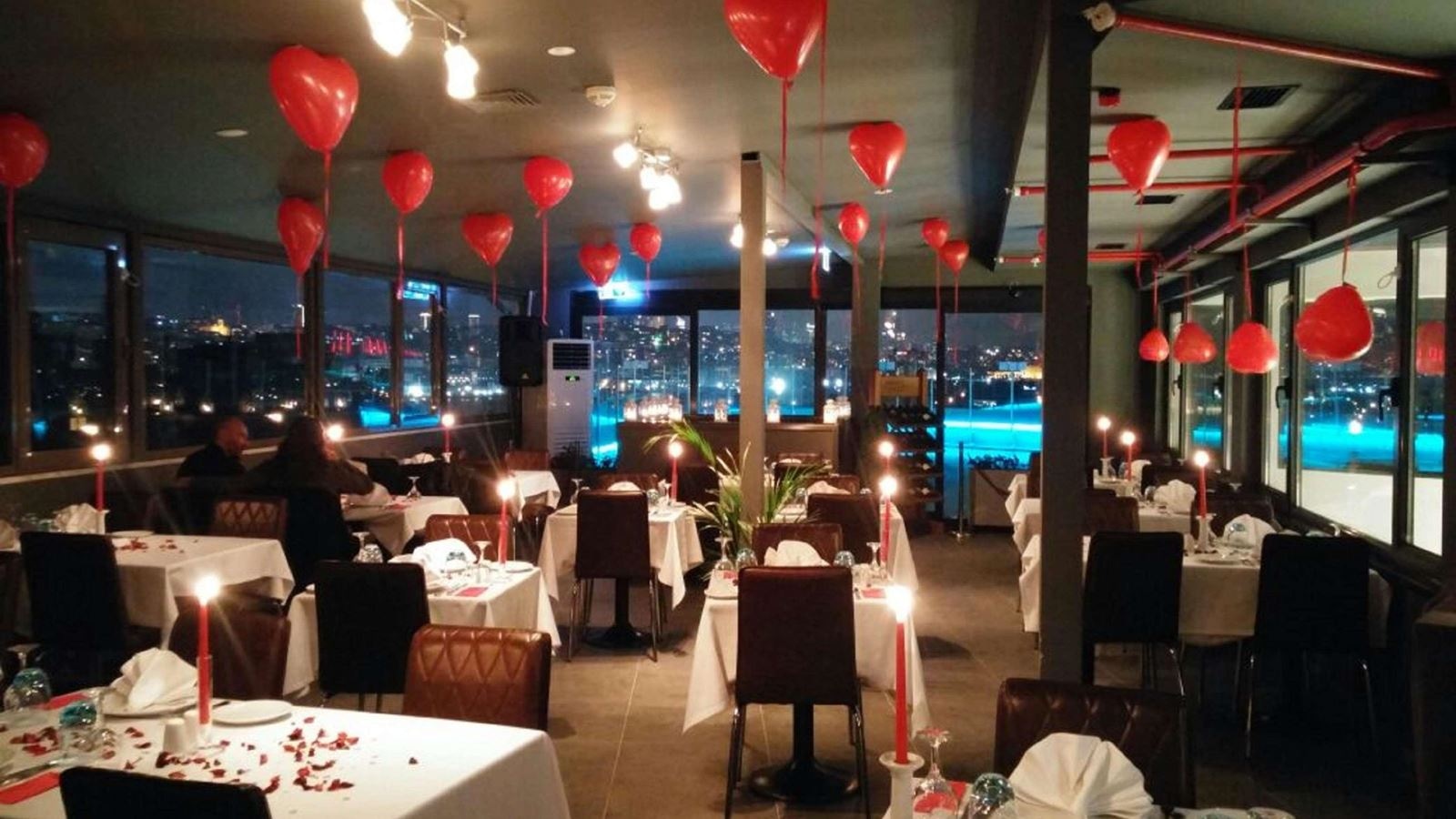 restaurants-restaurants