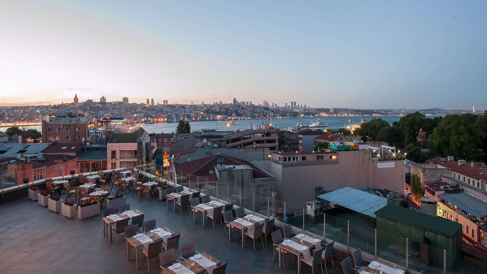 restaurants-restaurants