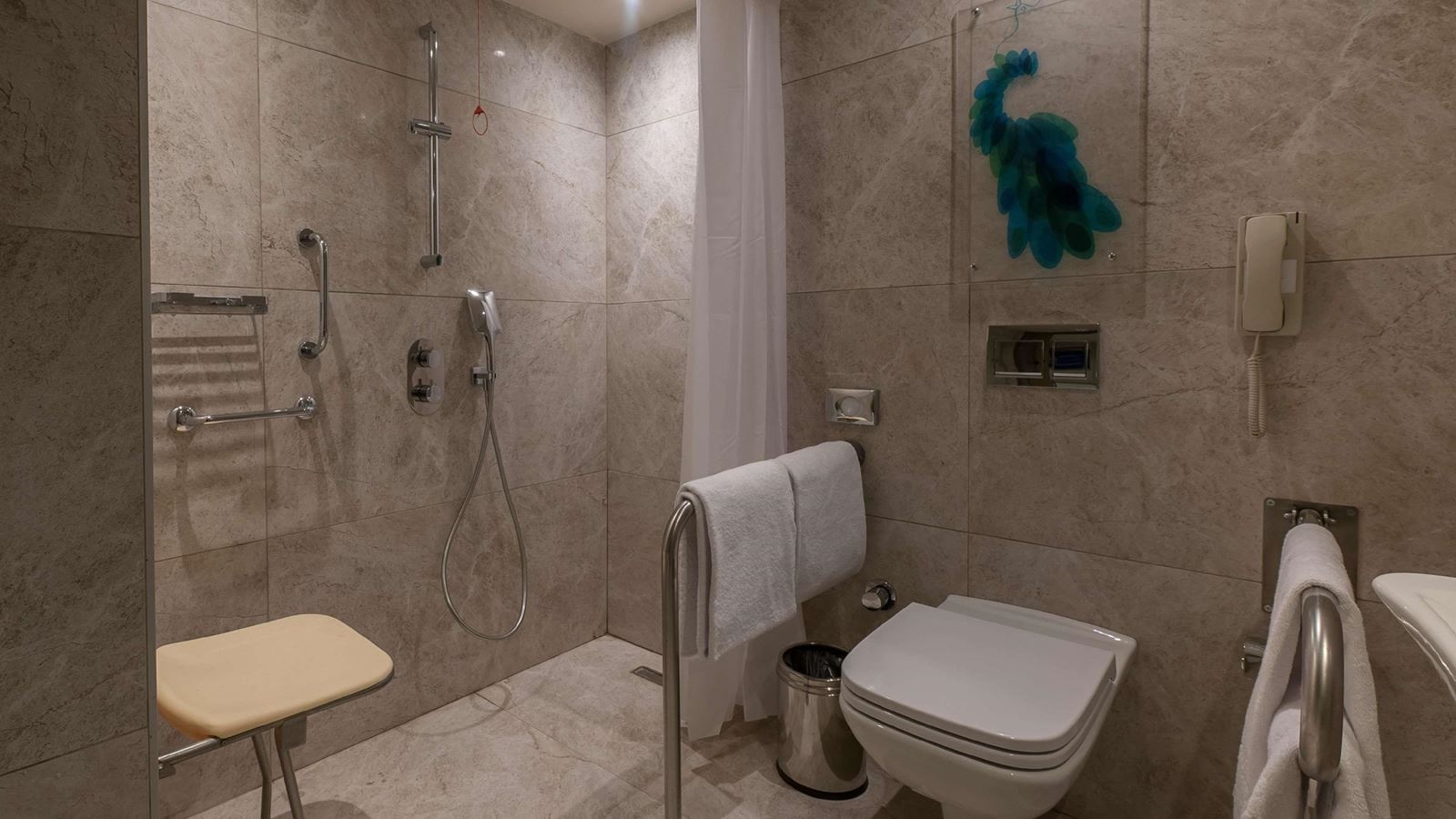 rooms-suite-two-bedrooms