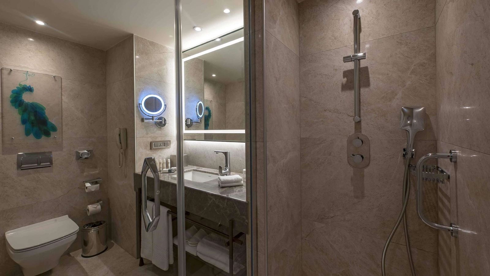 rooms-family-room-standard