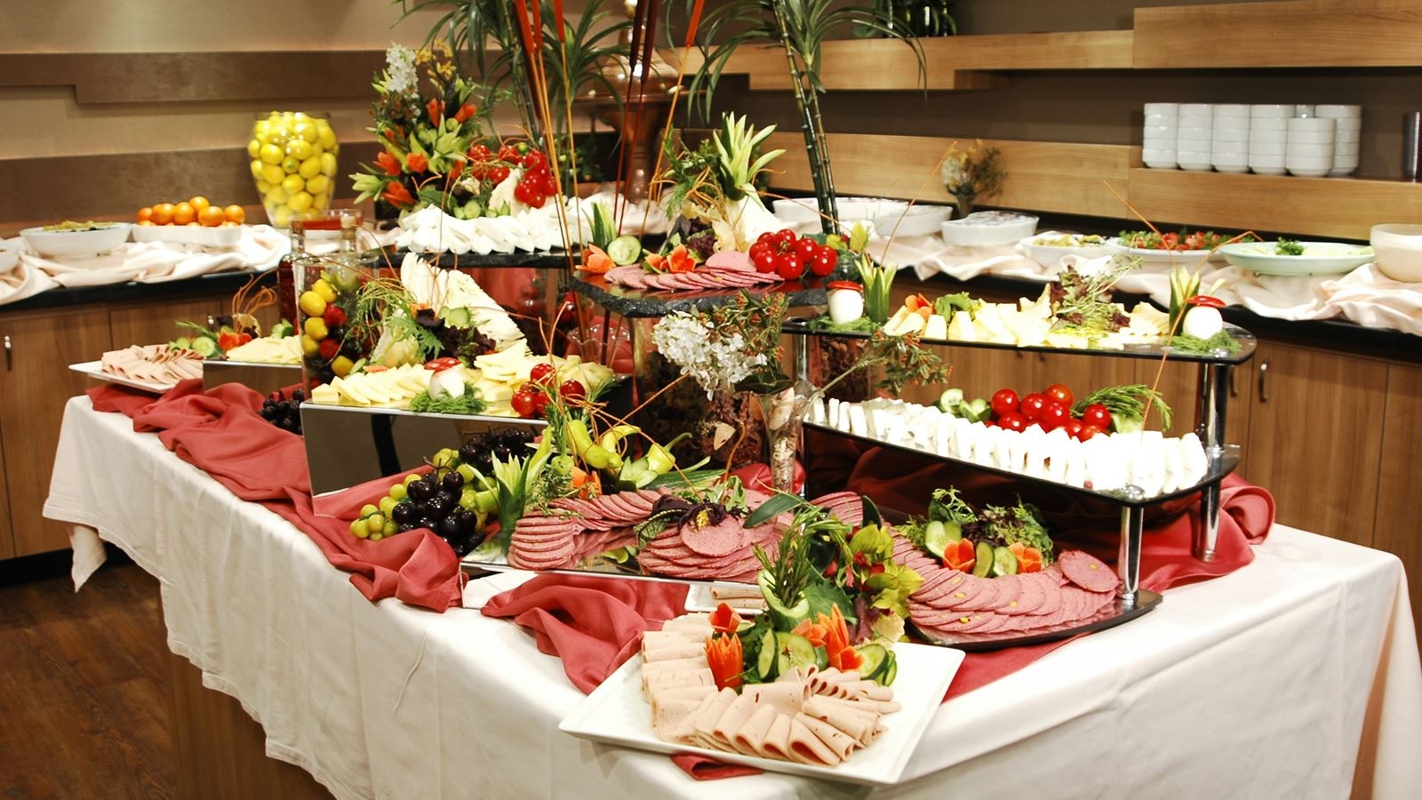 restaurants-restaurants