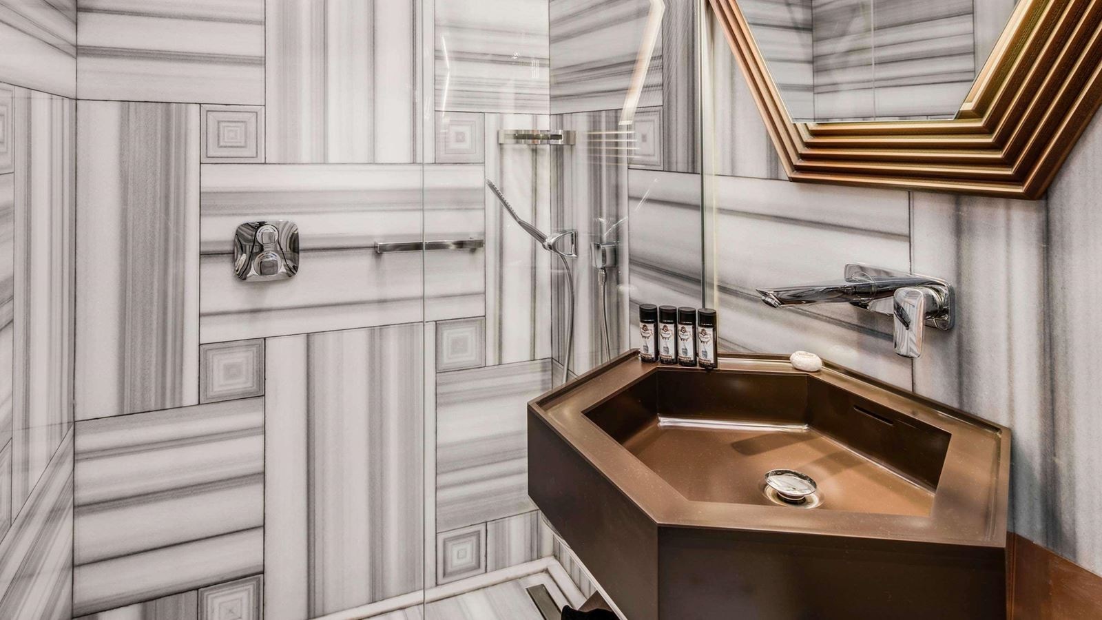 rooms-suite-executive