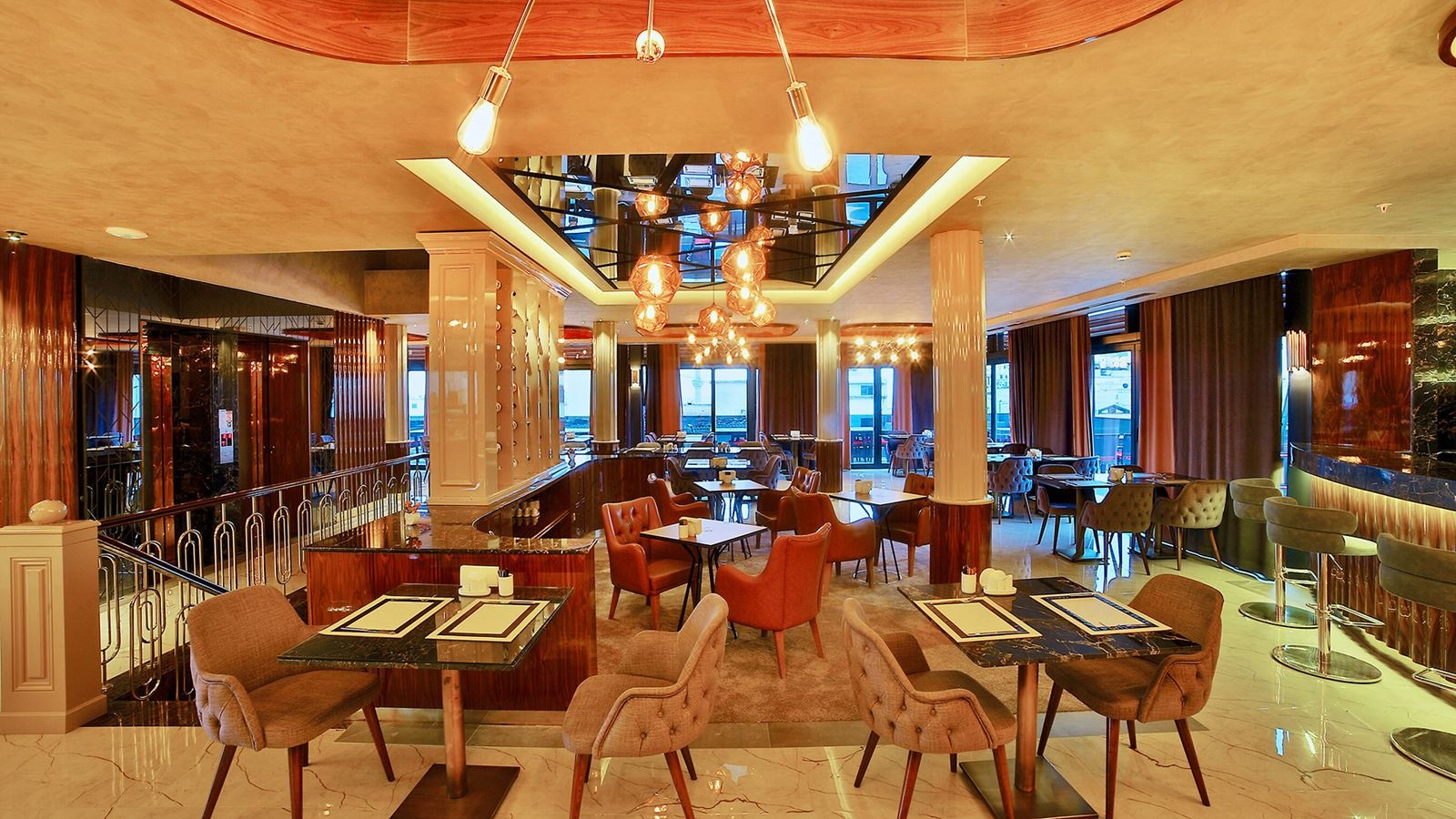 restaurants-restaurants