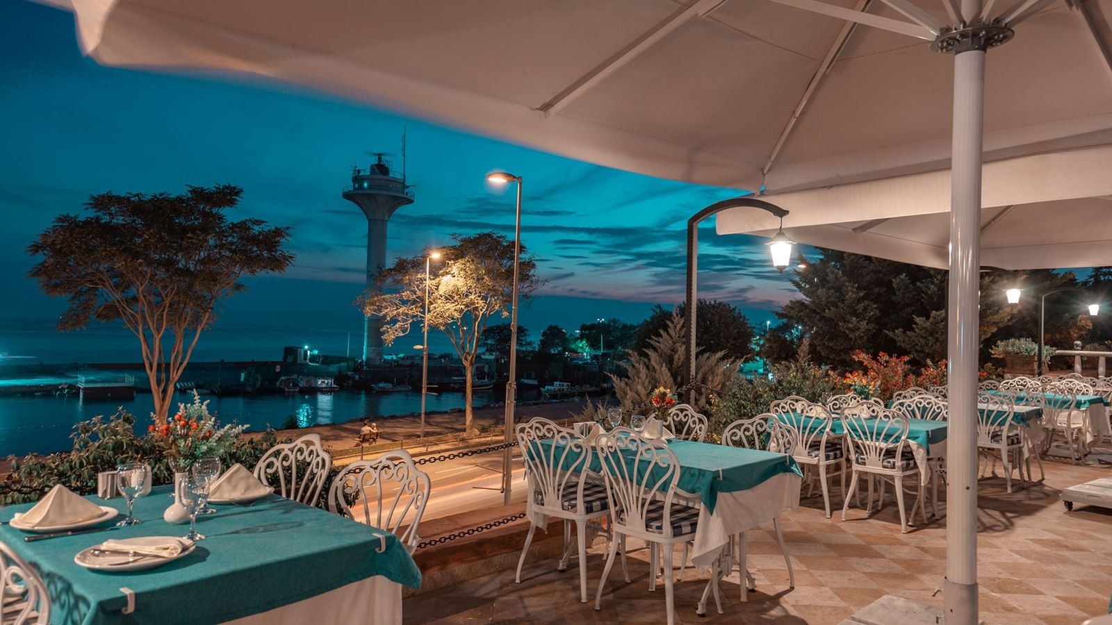 restaurants-restaurants