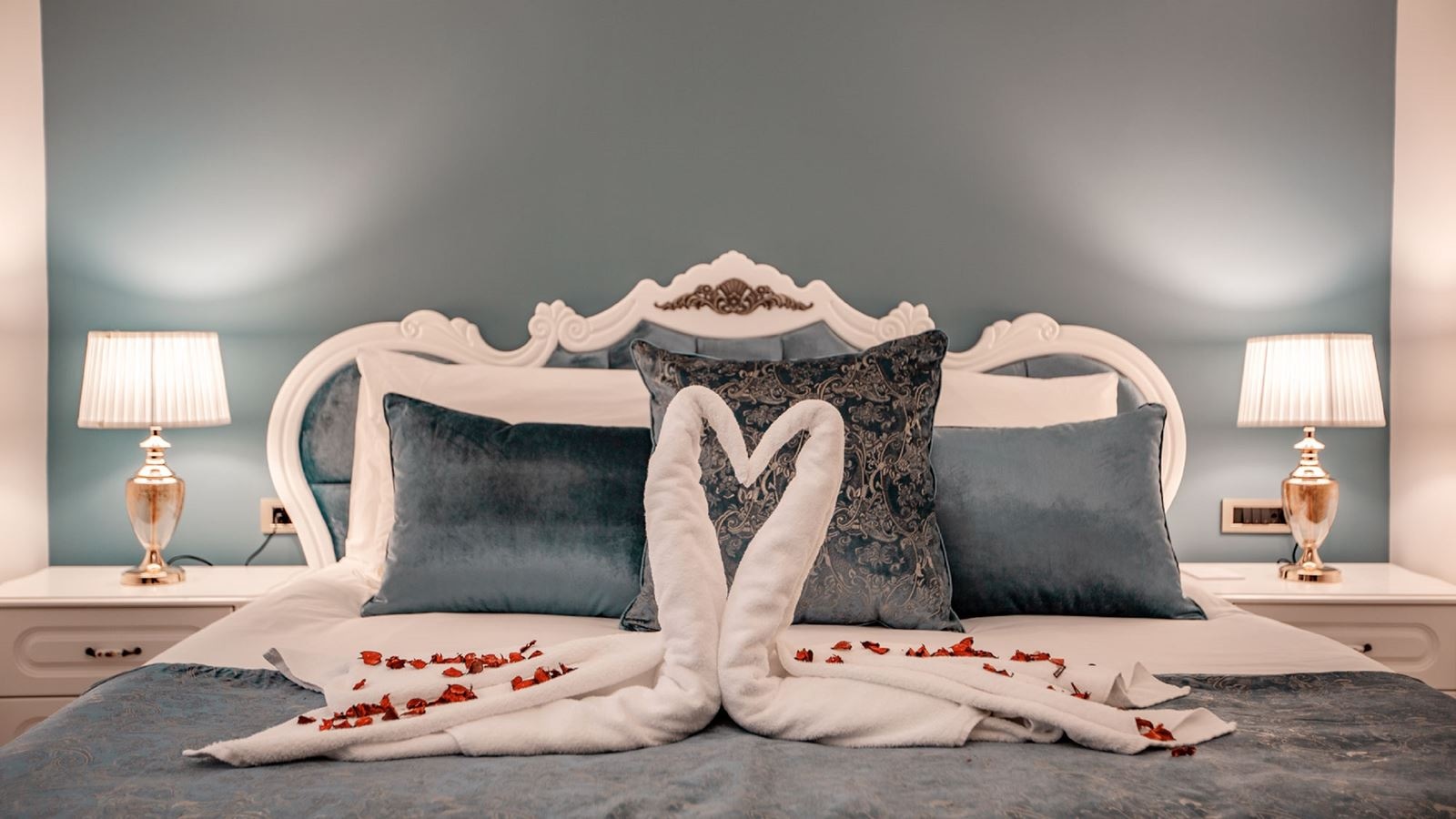 rooms-room-premium-queen-bed