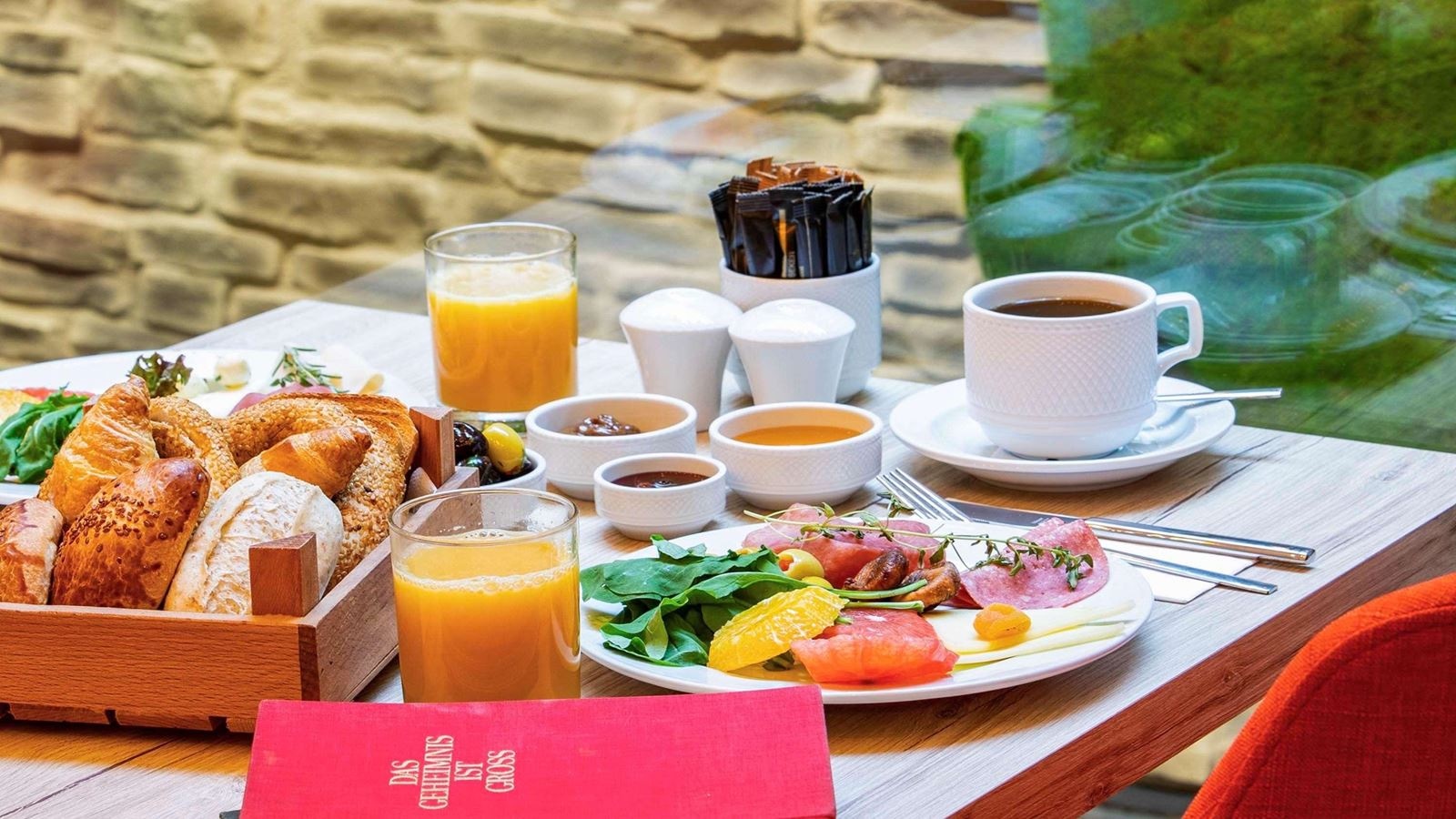 restaurants-restaurants