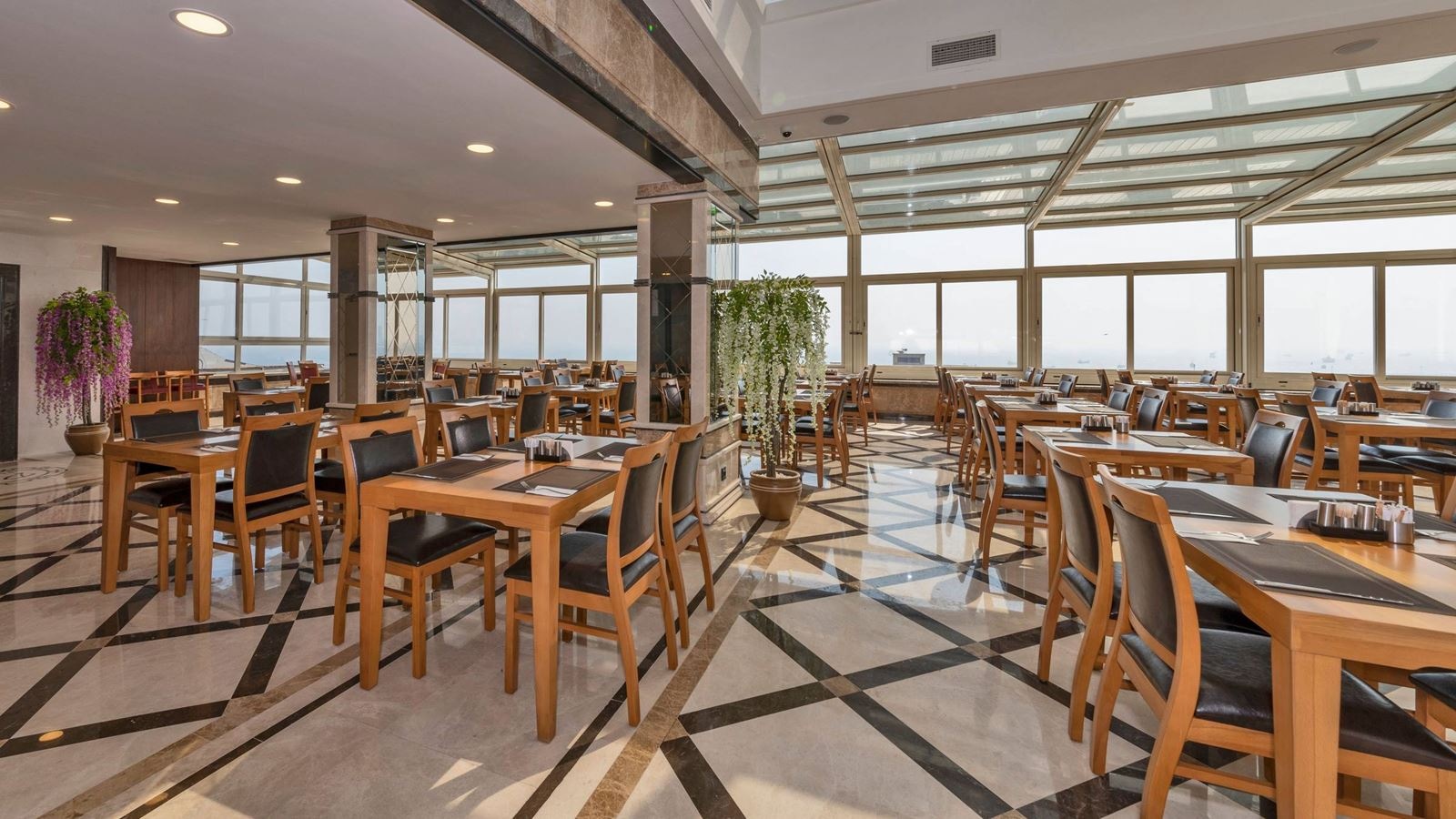 restaurants-restaurants