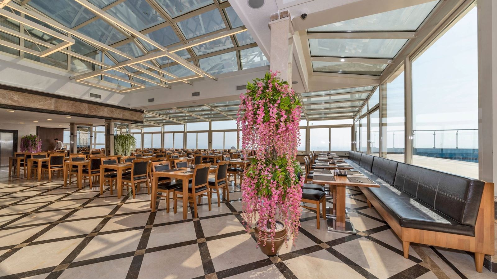 restaurants-restaurants