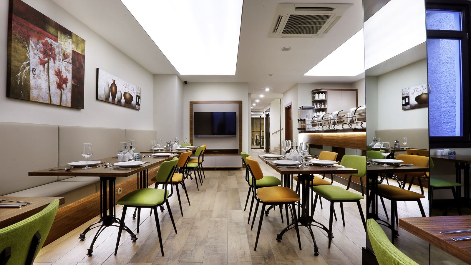 restaurants-restaurants