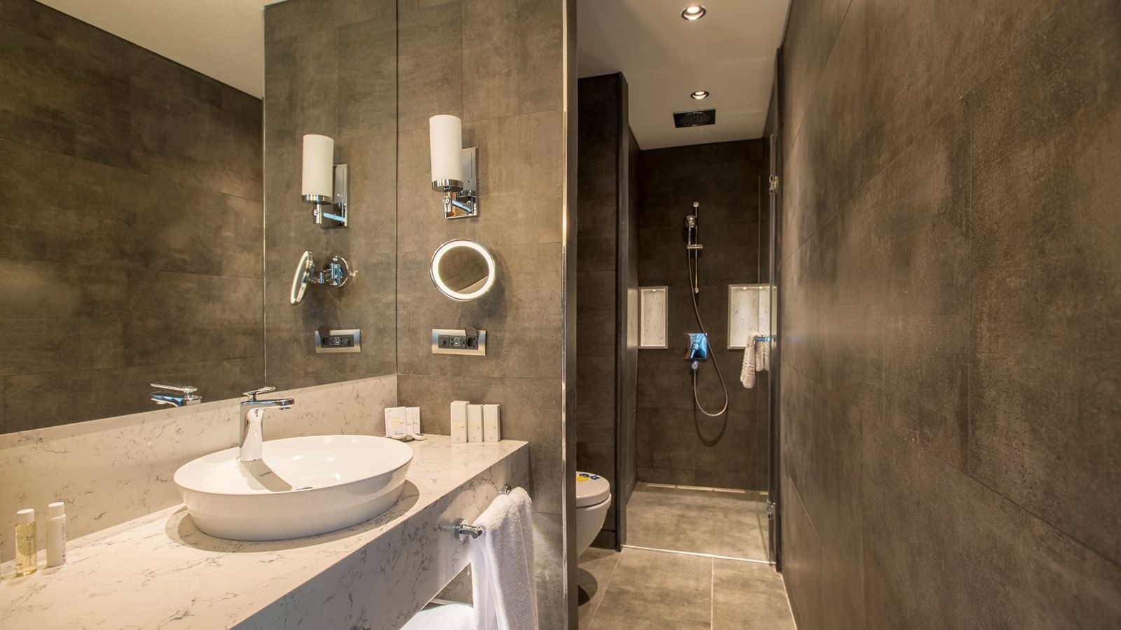 rooms-suite-standard