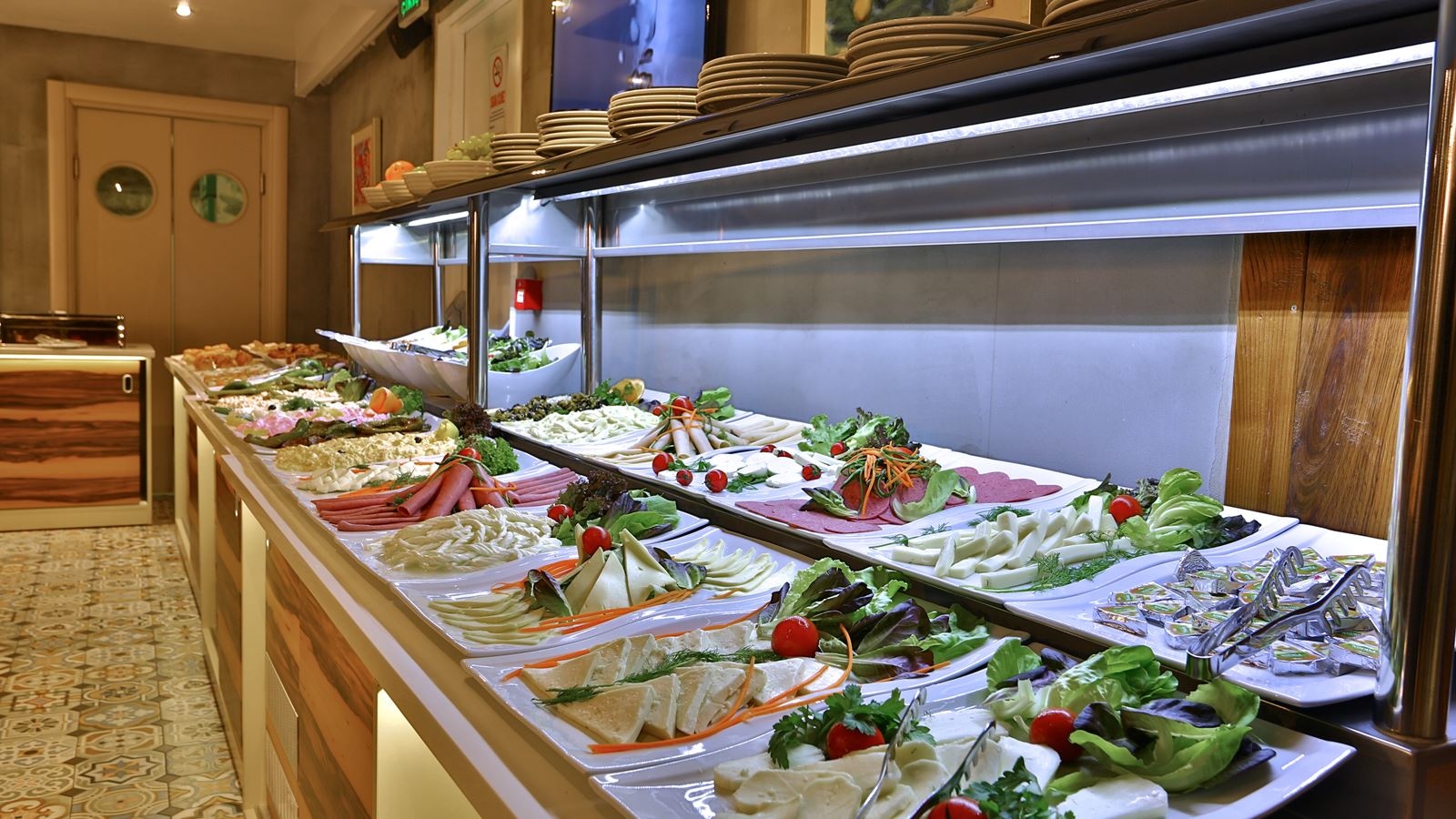 restaurants-restaurants