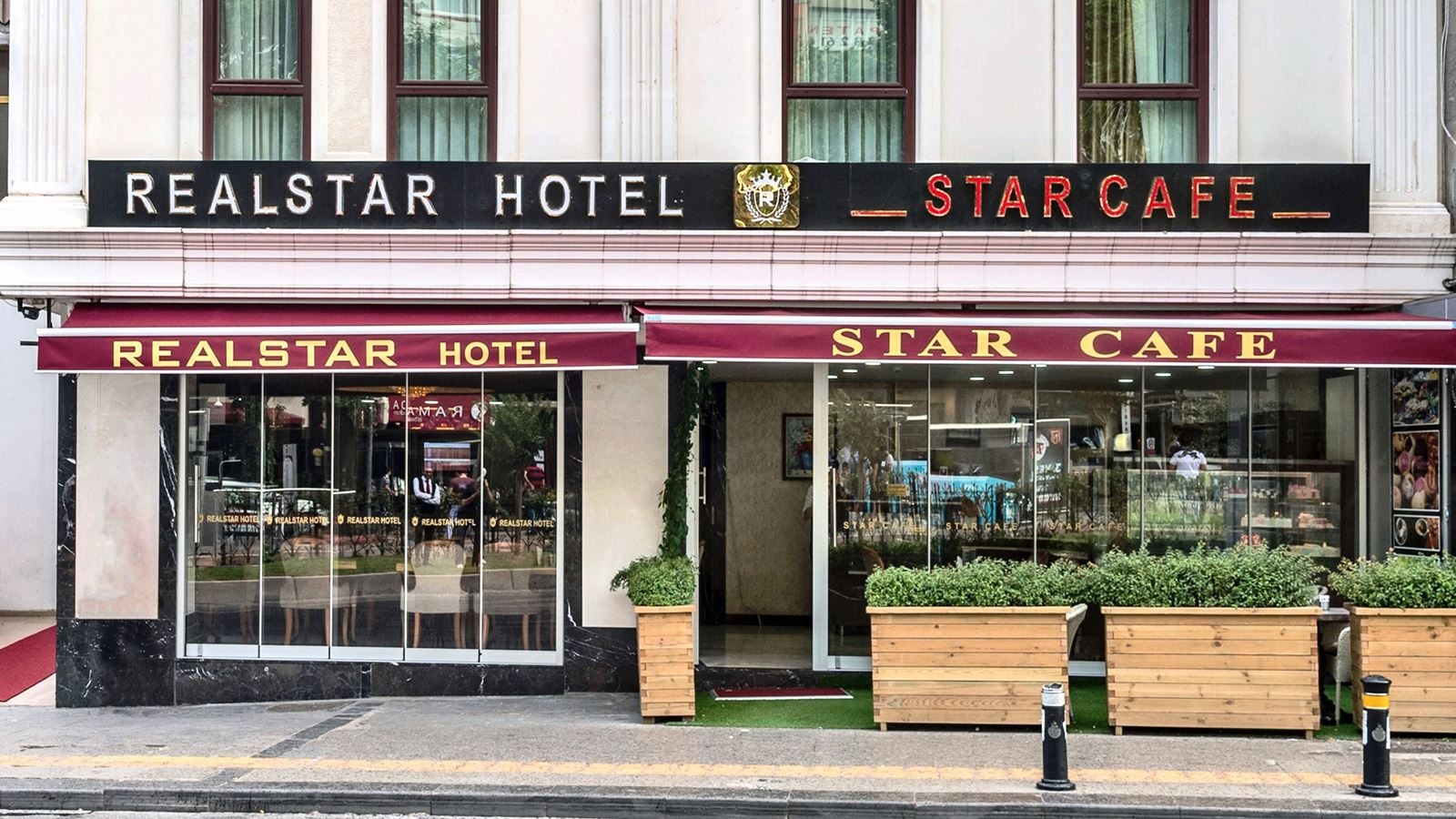 restaurants-restaurants