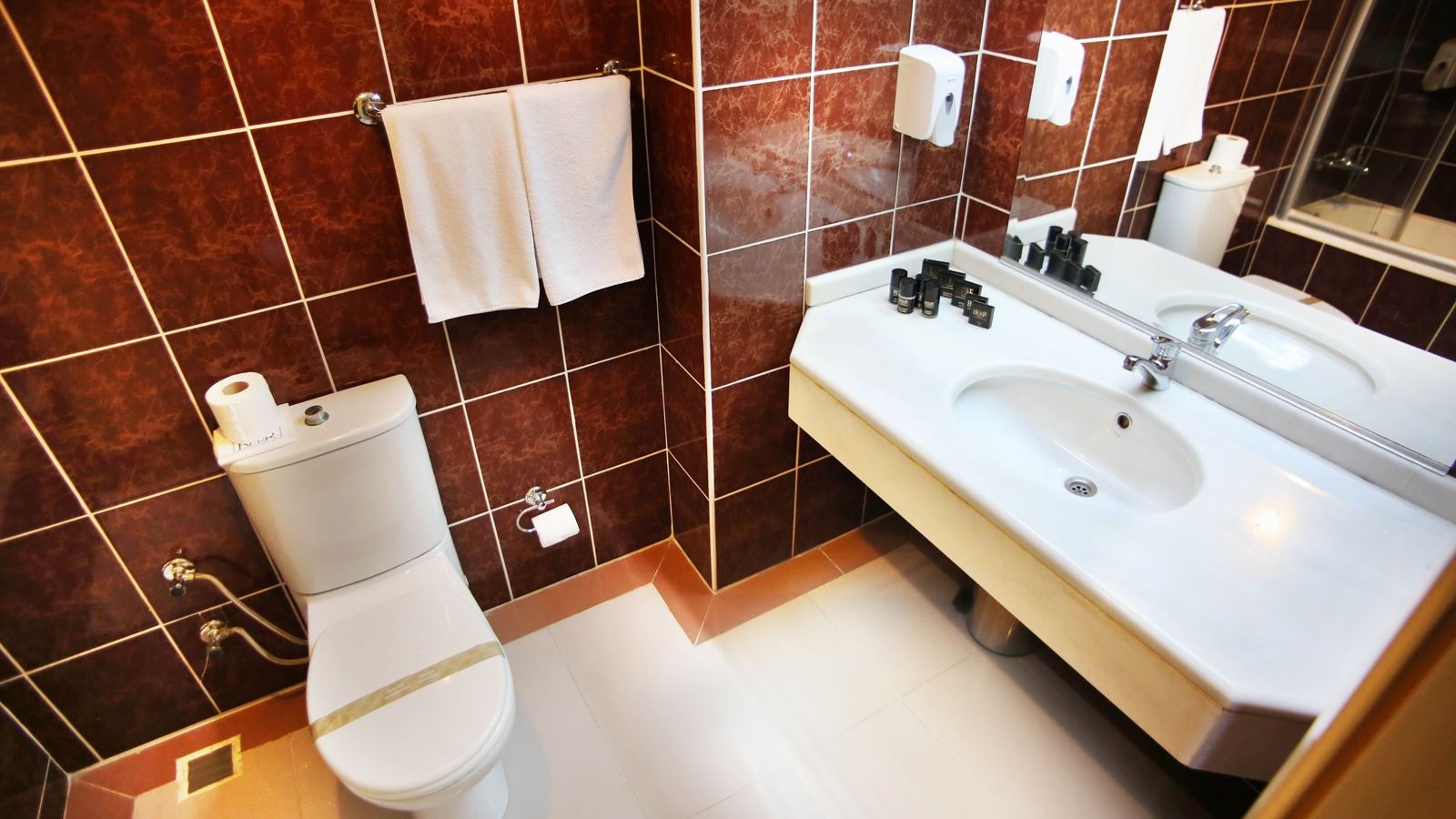 rooms-double-standard