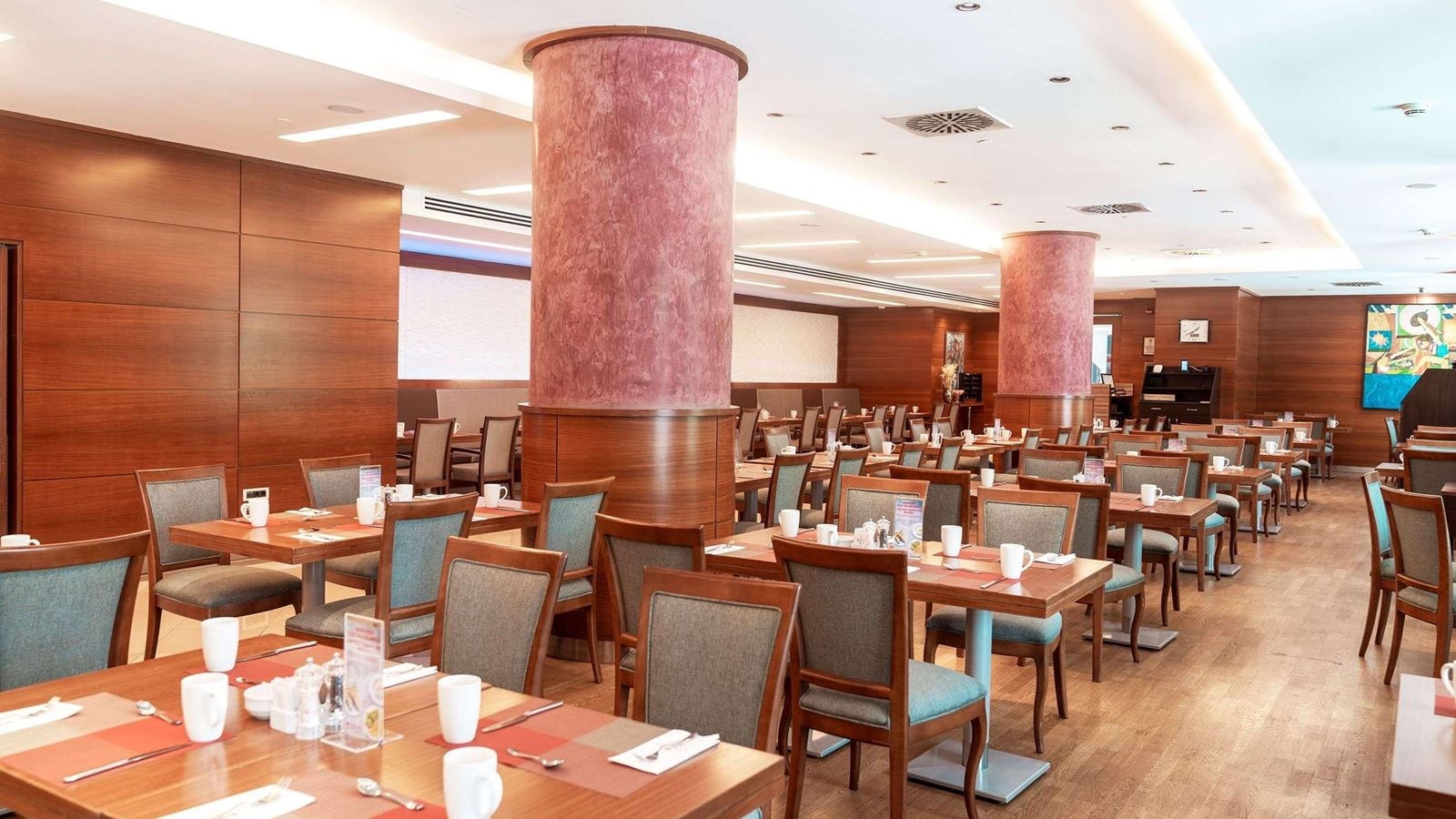 restaurants-restaurants