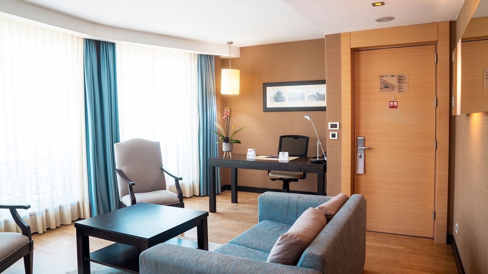 rooms-junior-suite-standard