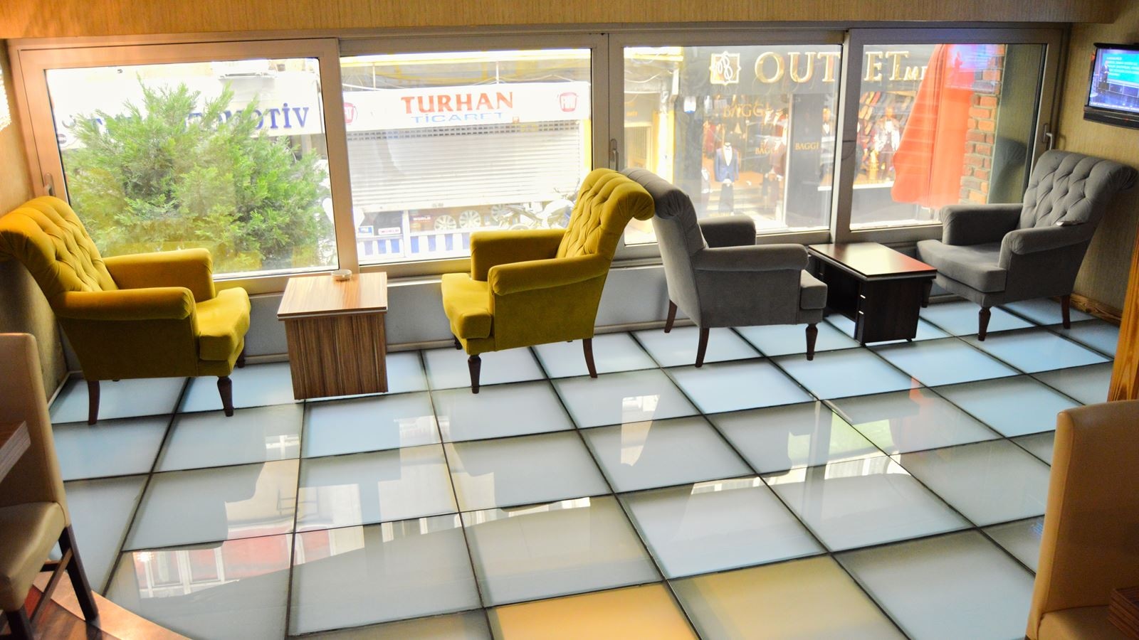 restaurants-restaurants