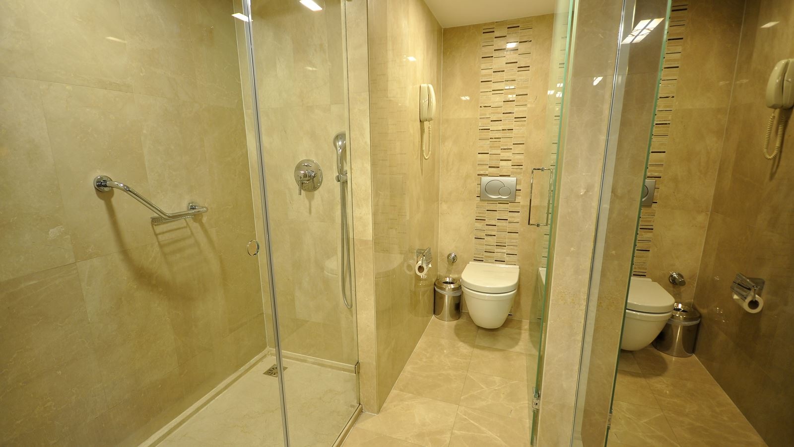 rooms-family-room-standard