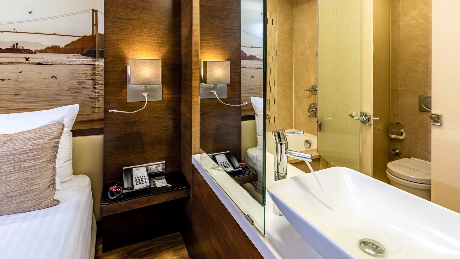 rooms-family-room-standard