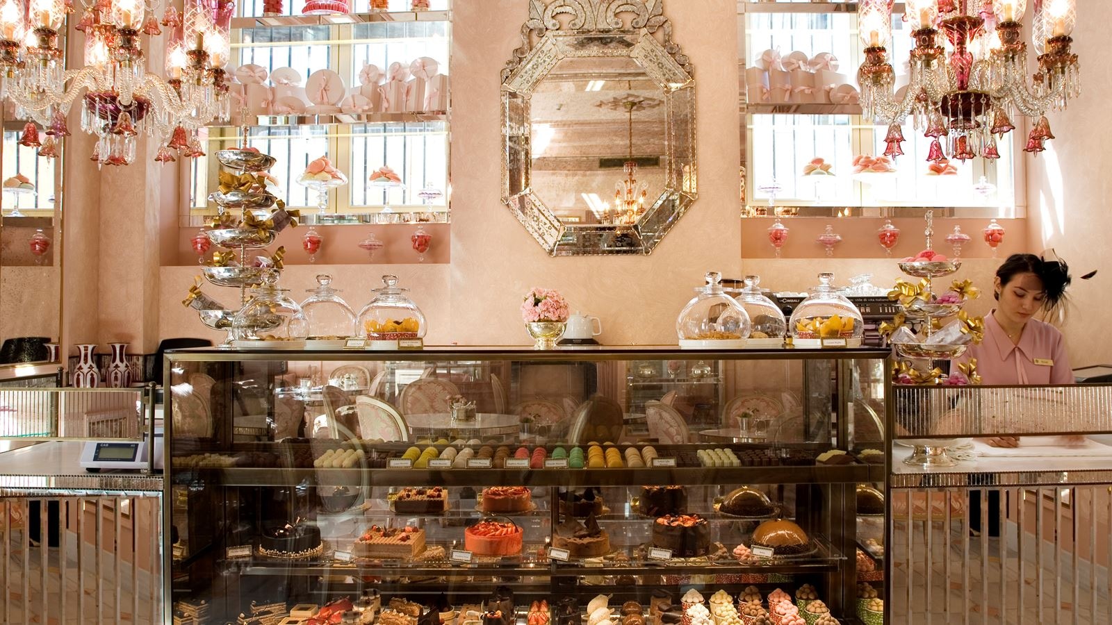 restaurants-breakfast-buffet