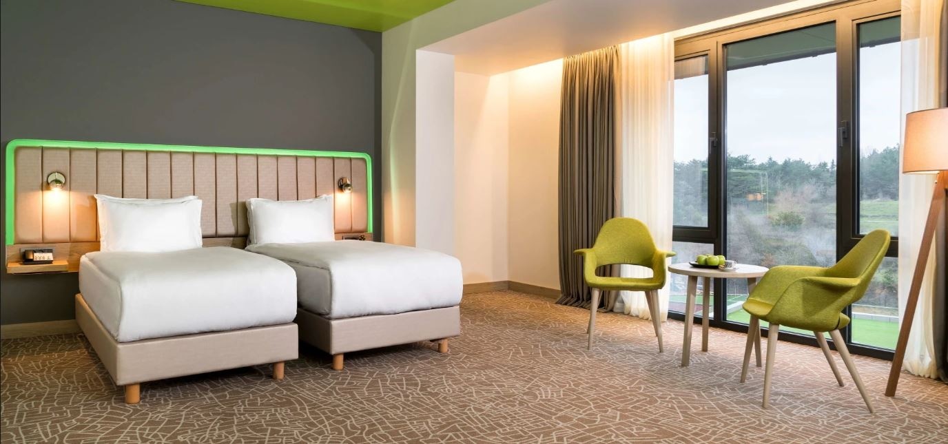 rooms-room-superior-with-views