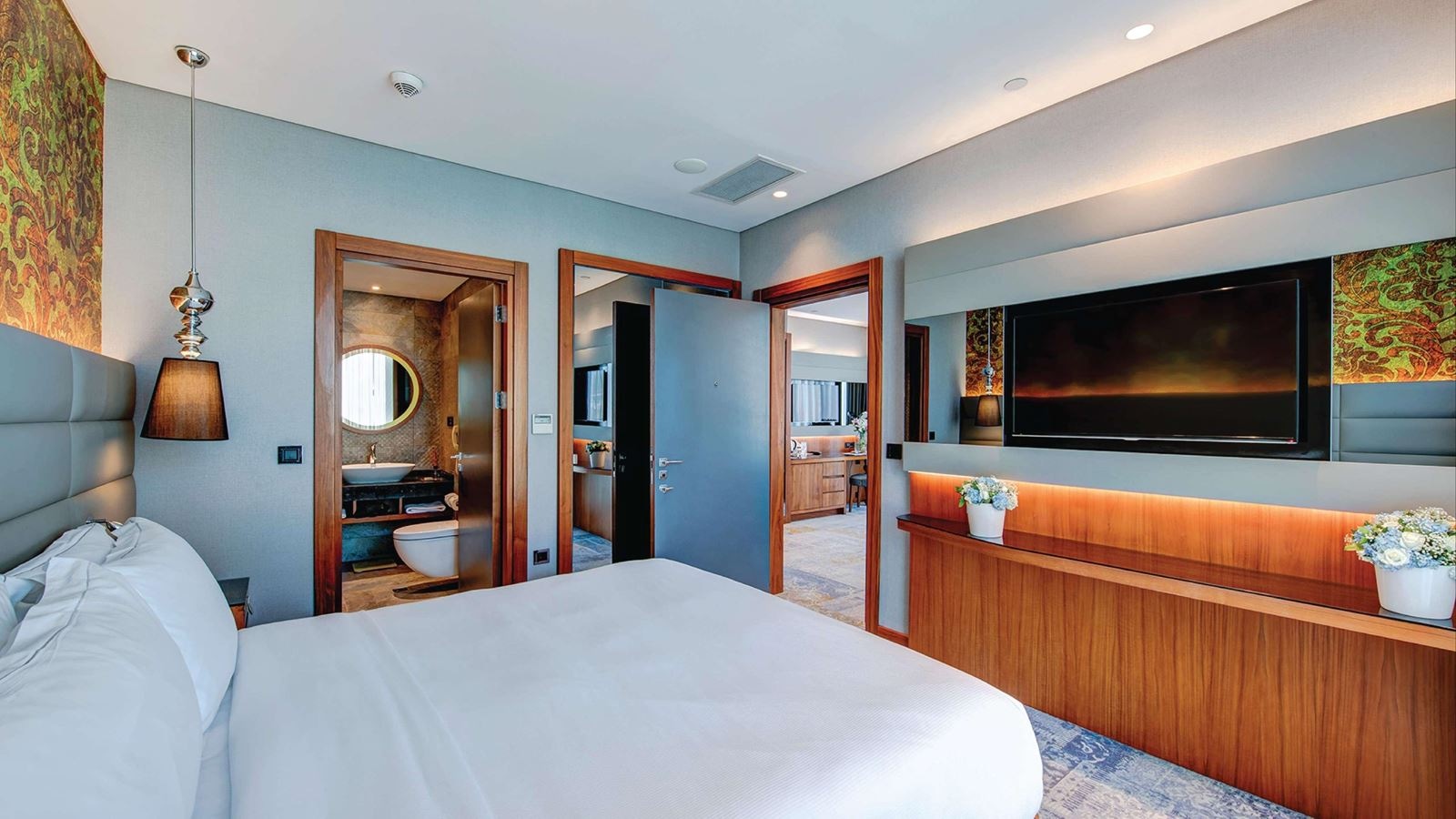 rooms-suite-king-bed-one-bedroom