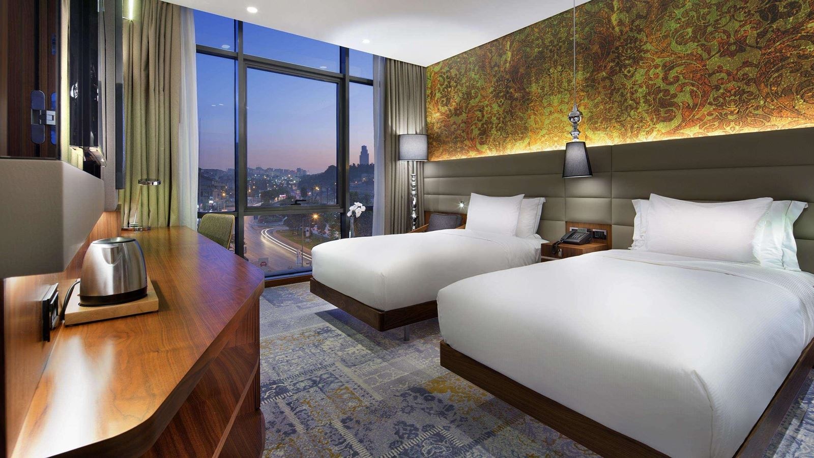 rooms-twin-guest-room