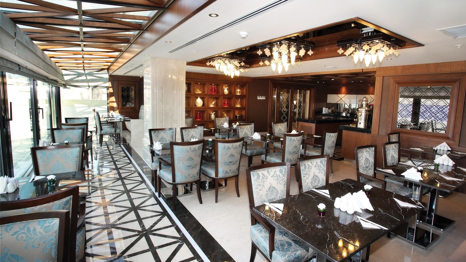 restaurants-restaurants