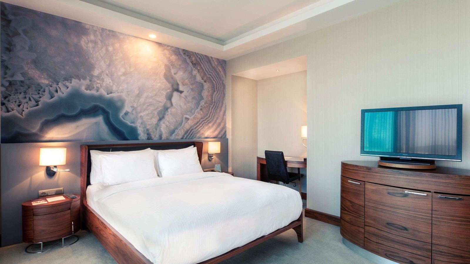 rooms-double-or-twin-superior