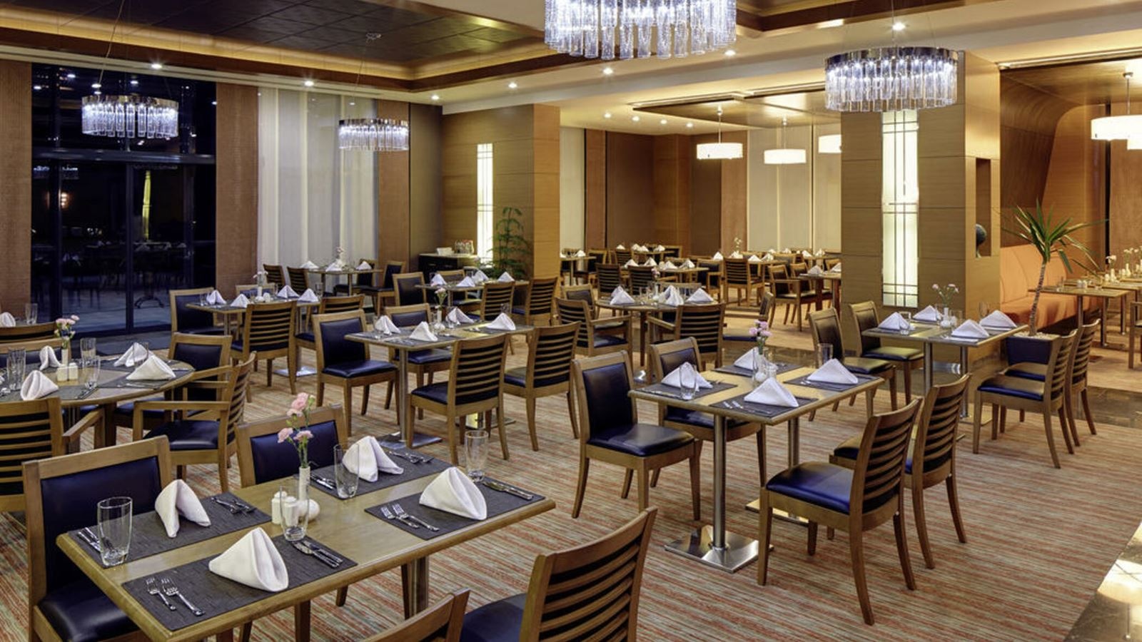 restaurants-restaurants