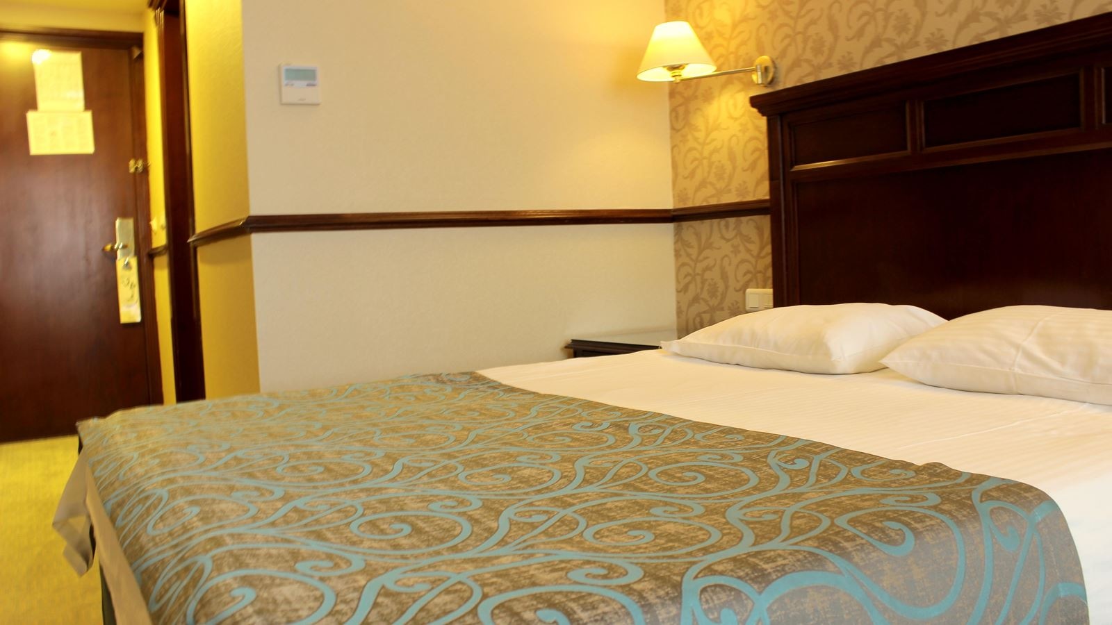 rooms-single-standard