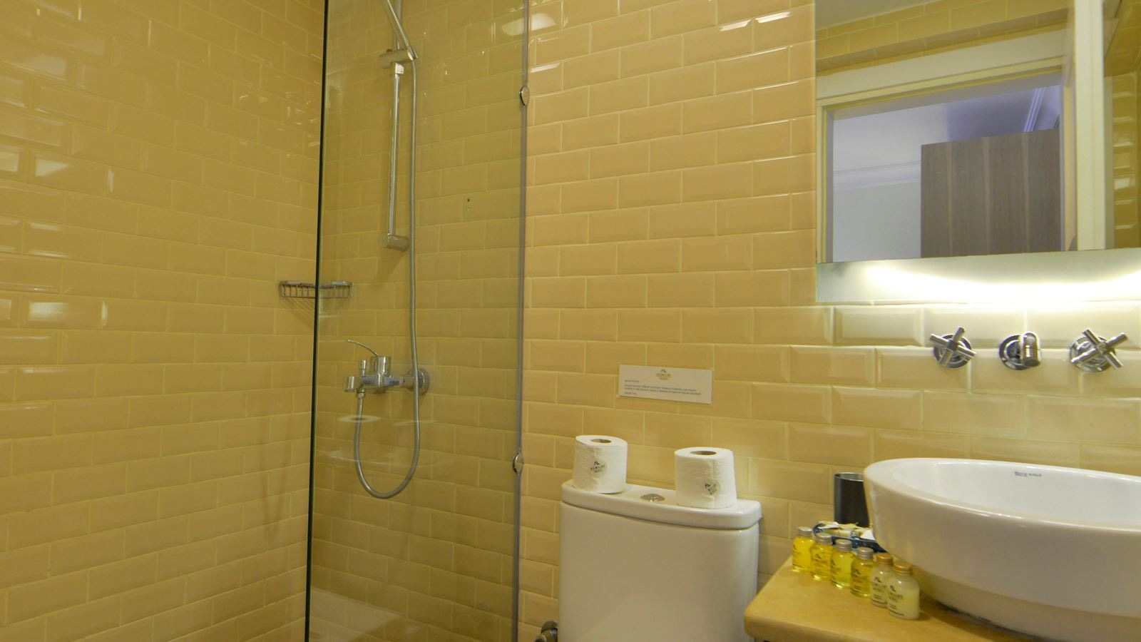 rooms-family-room-standard