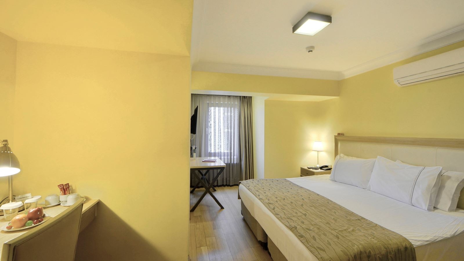 rooms-family-room-standard