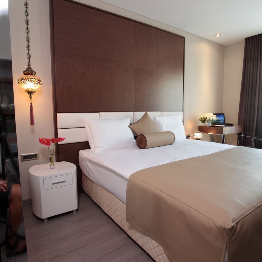 rooms-family-room-standard