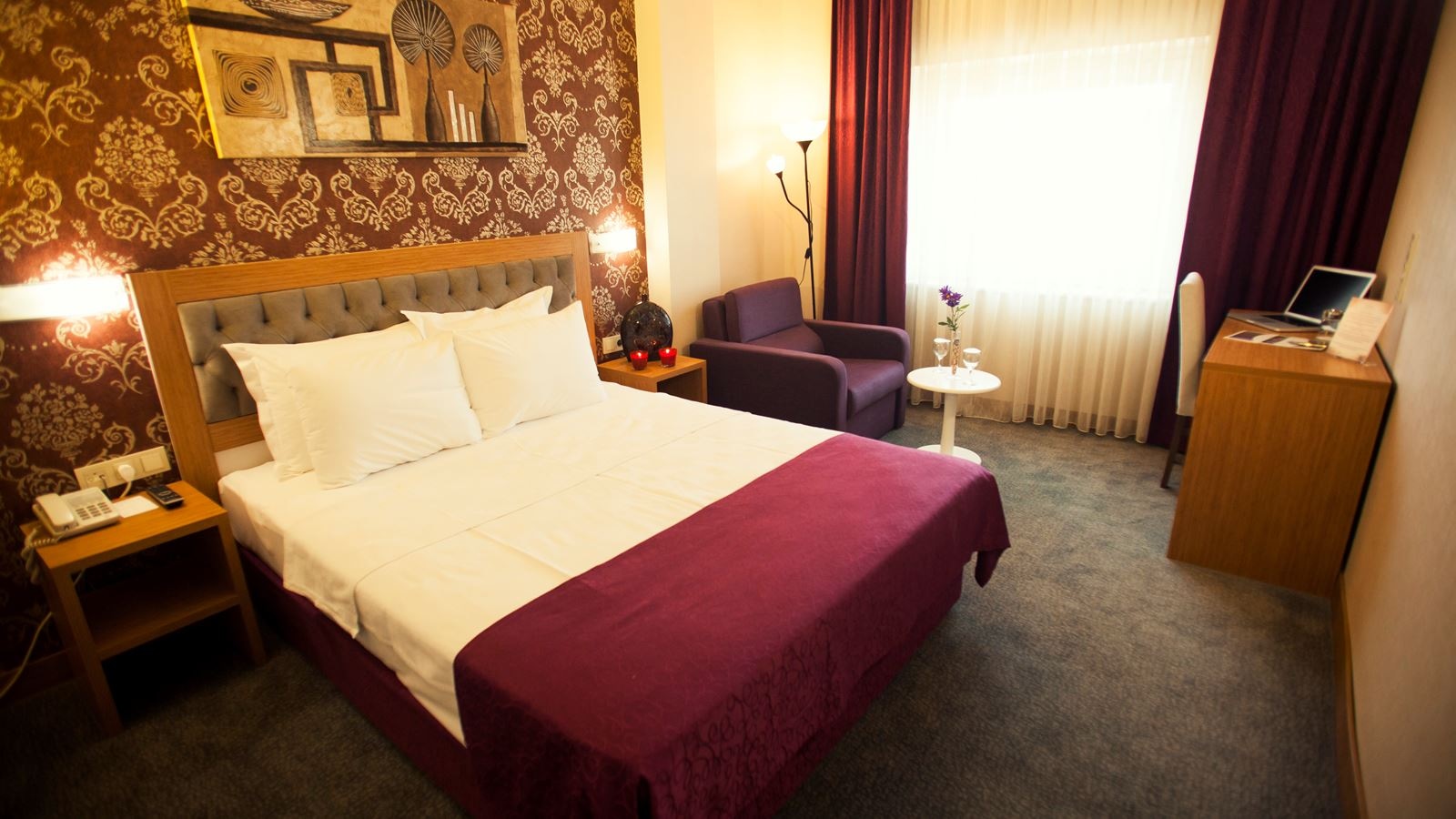 rooms-family-room-standard