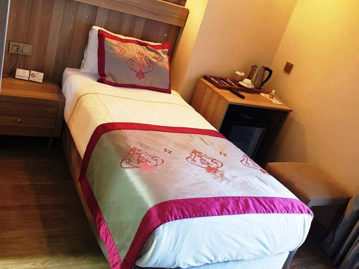 rooms-family-room-standard