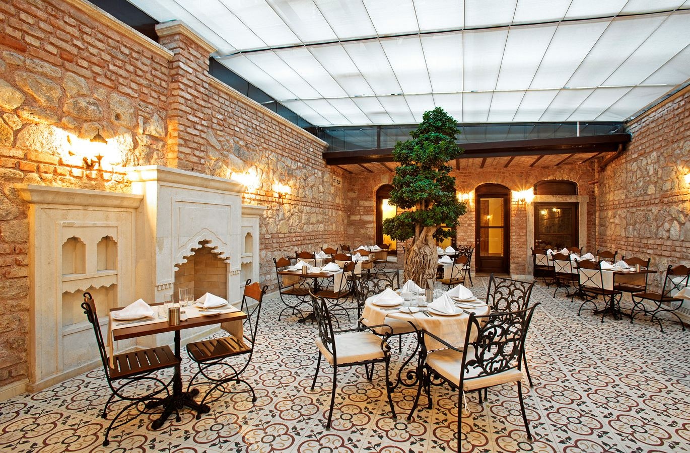 restaurants-restaurants