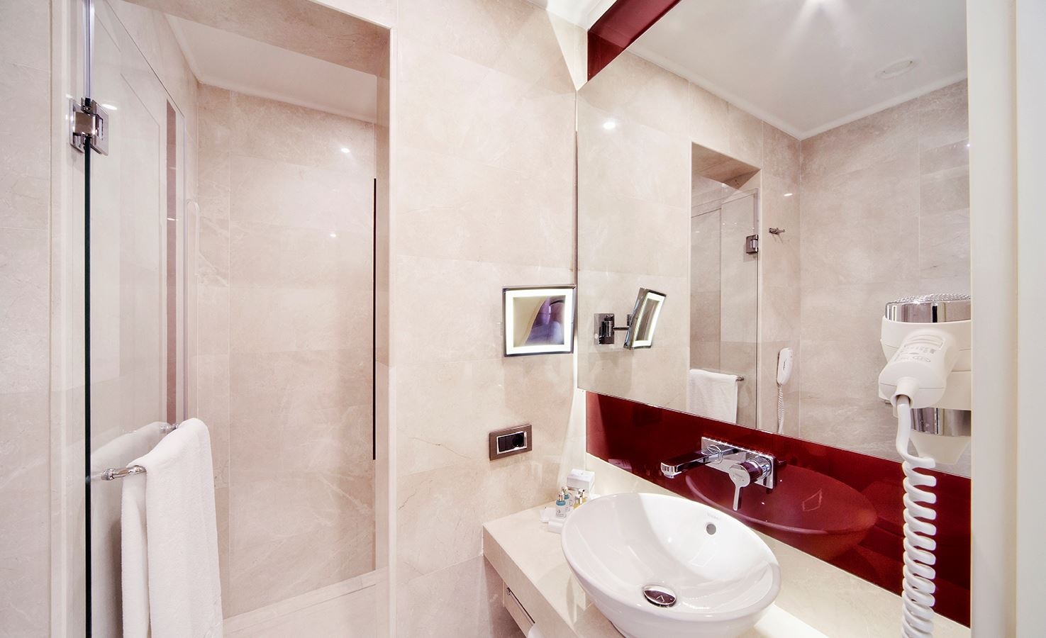 rooms-double-standard