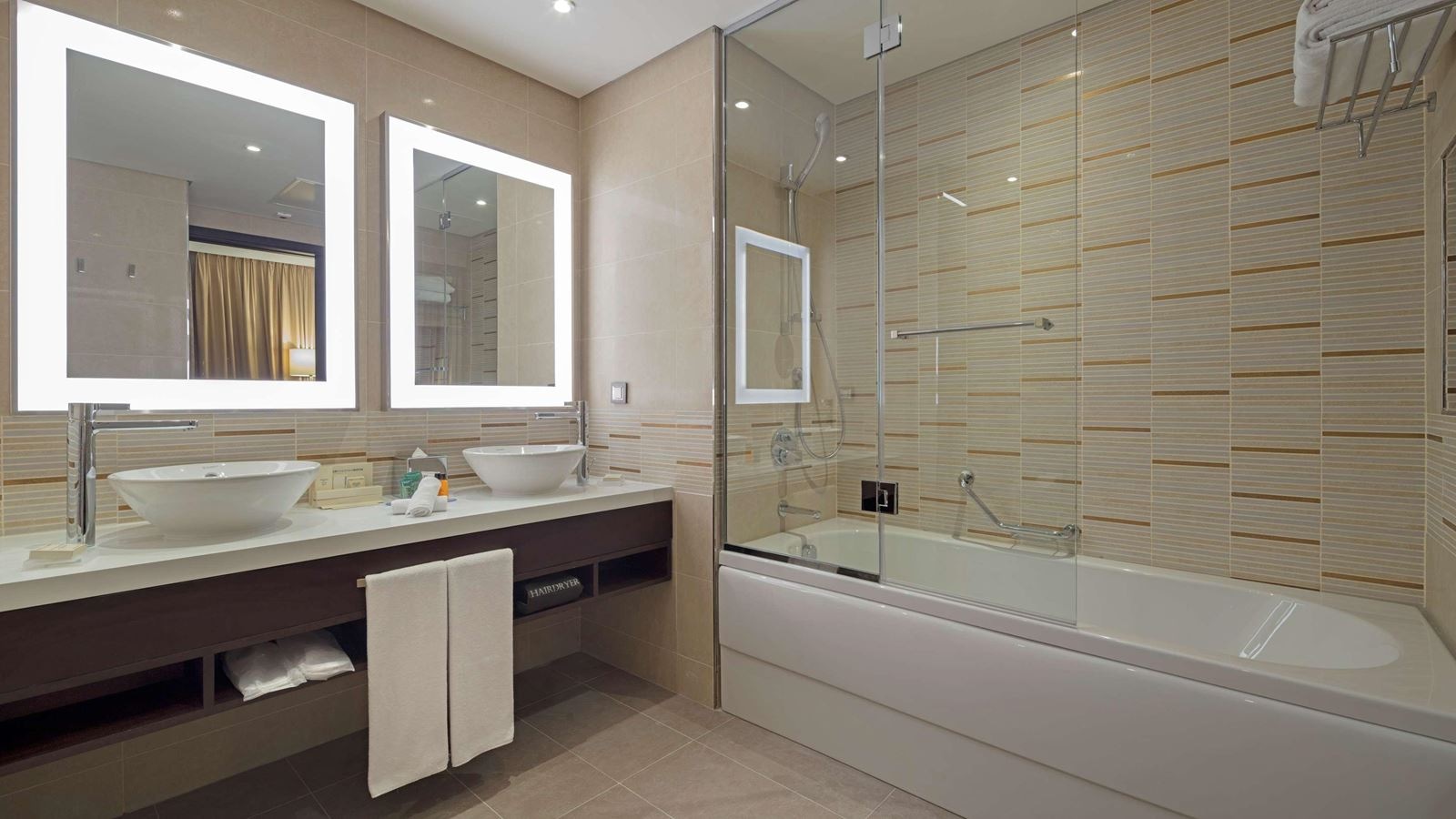 rooms-double-or-twin-standard