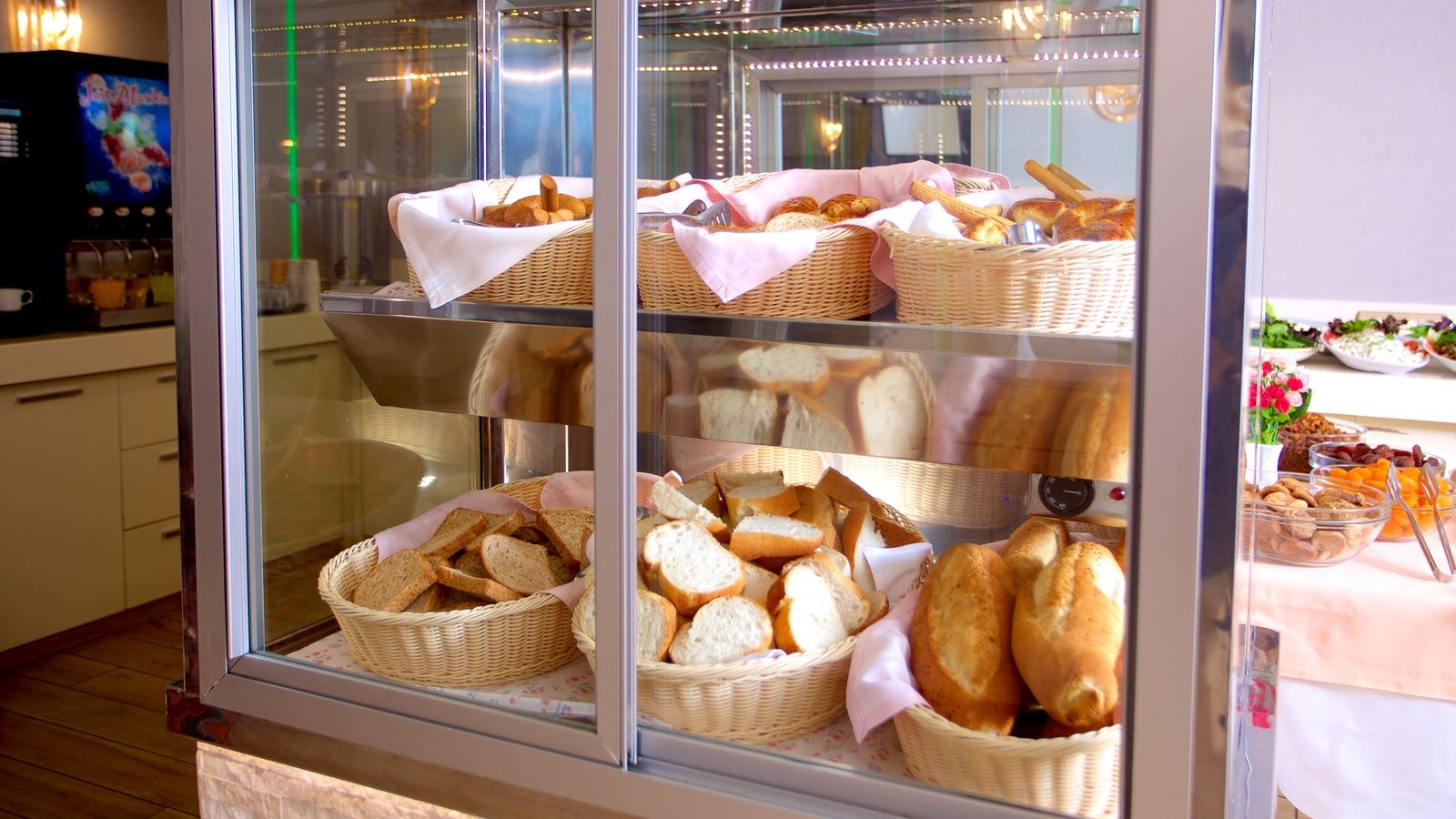 restaurants-restaurants