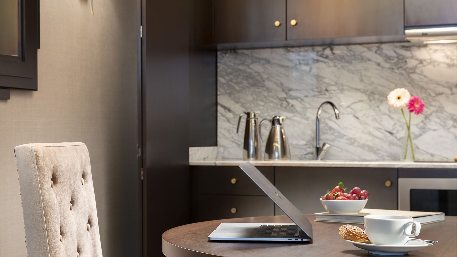 rooms-suite-standard