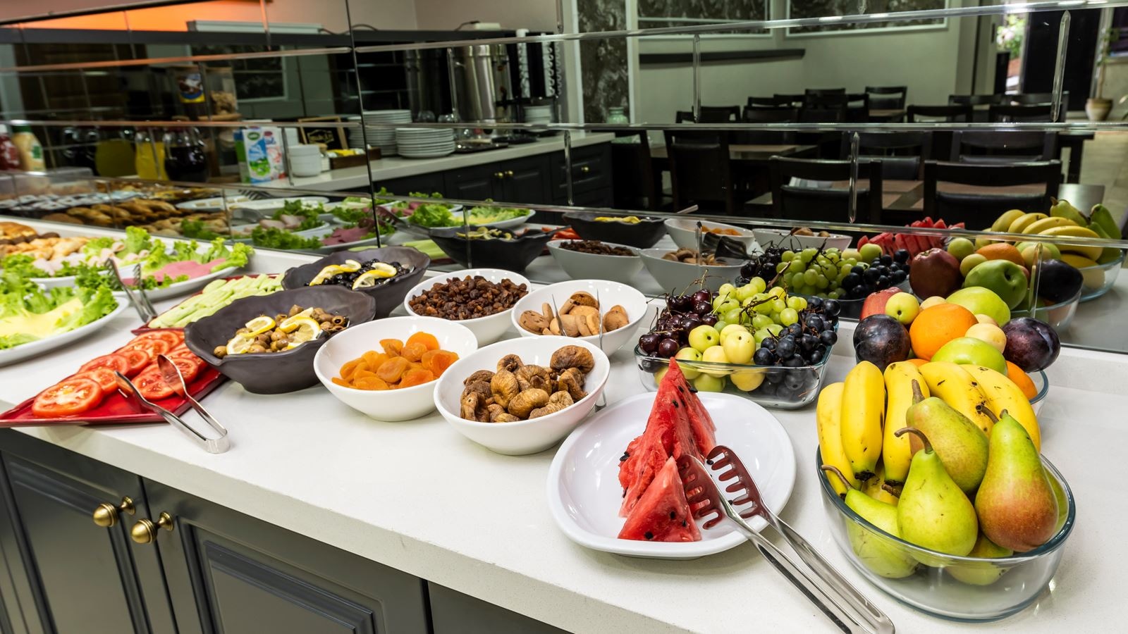 restaurants-restaurants