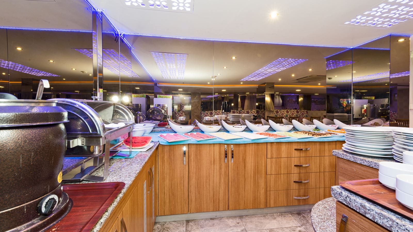 restaurants-restaurants