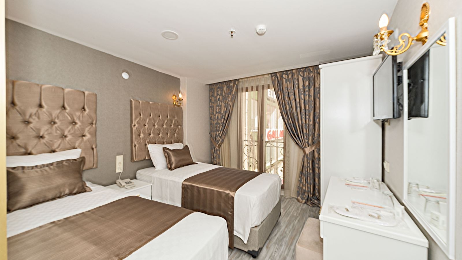 rooms-double-standard