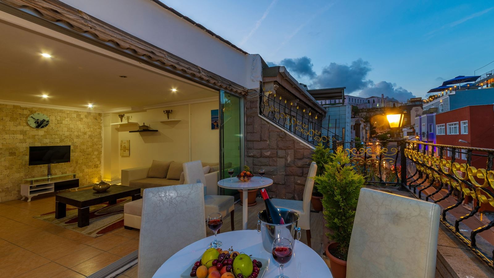 restaurants-restaurants