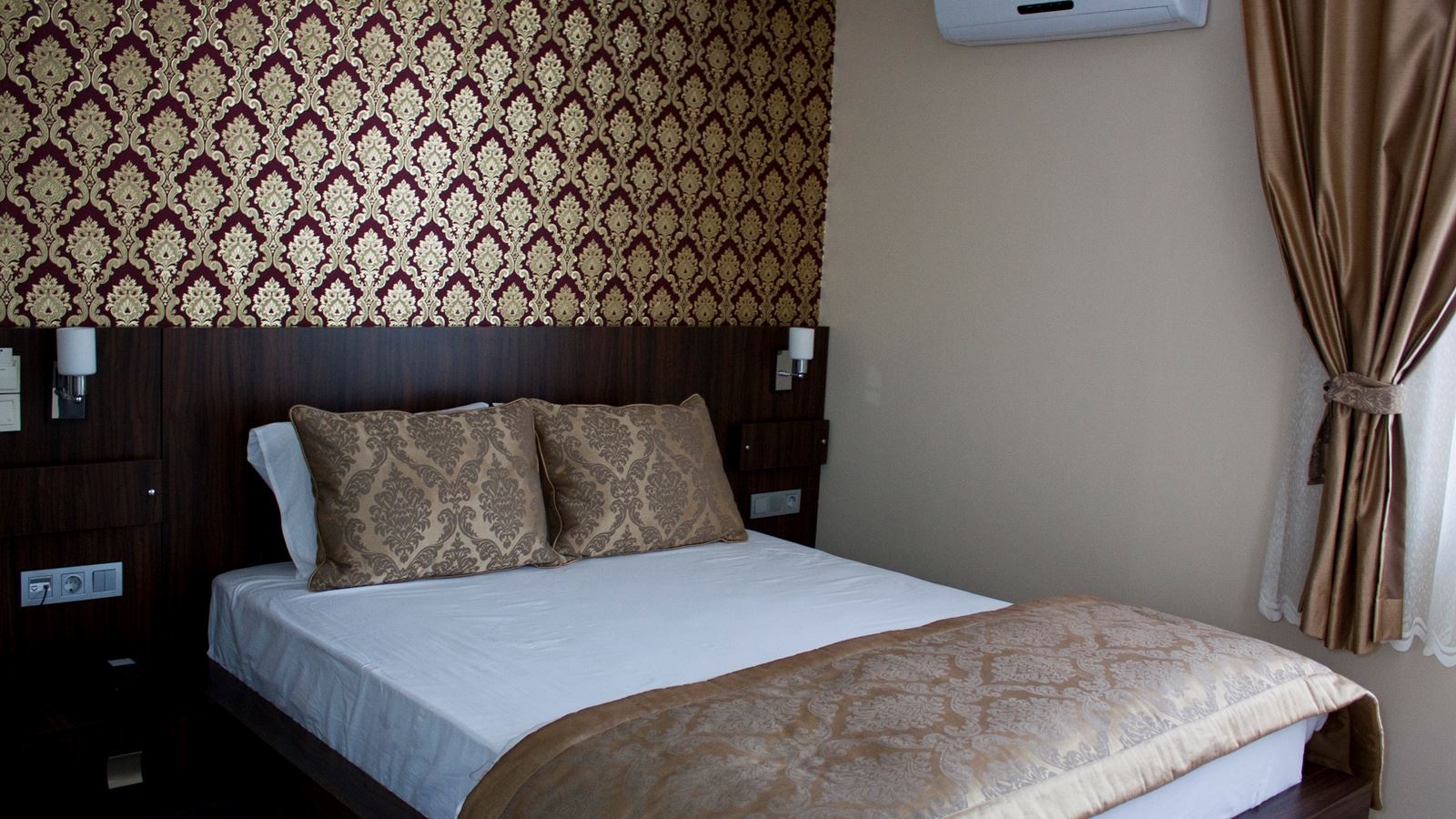 rooms-single-standard