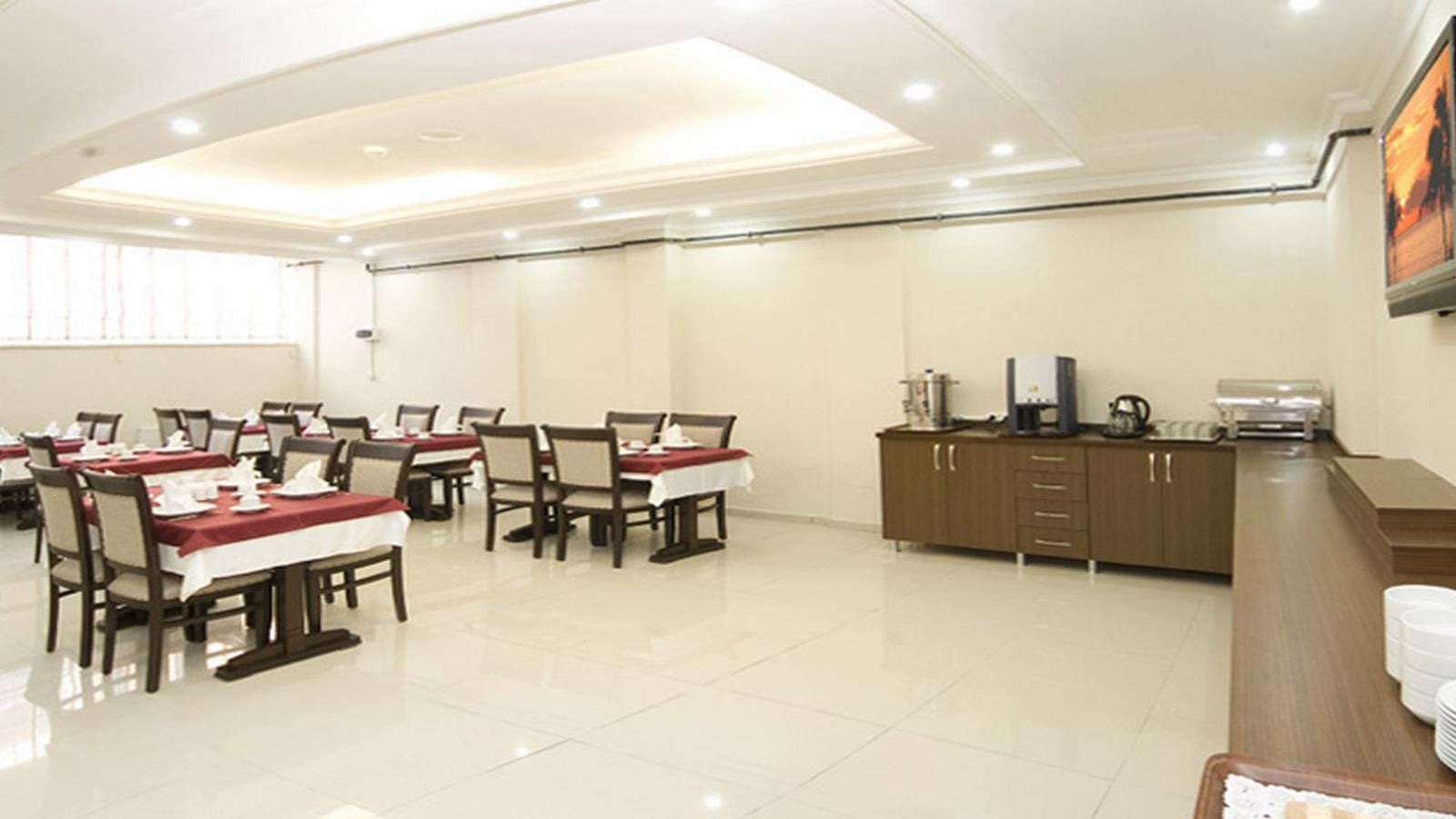 restaurants-restaurants