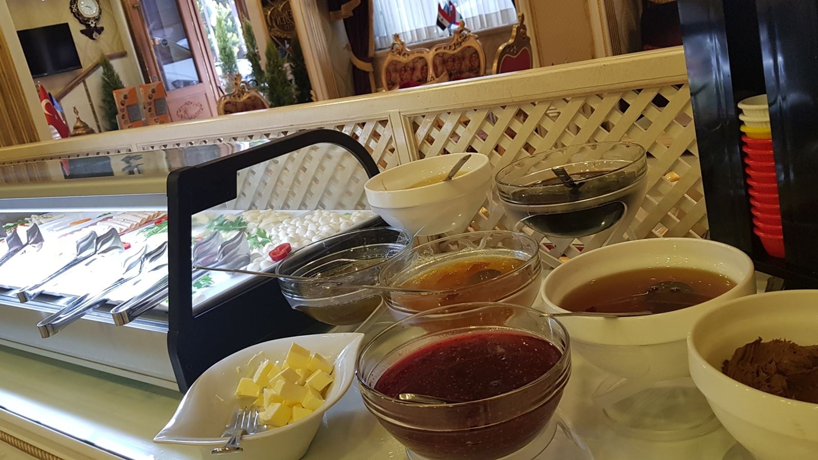 restaurants-restaurants