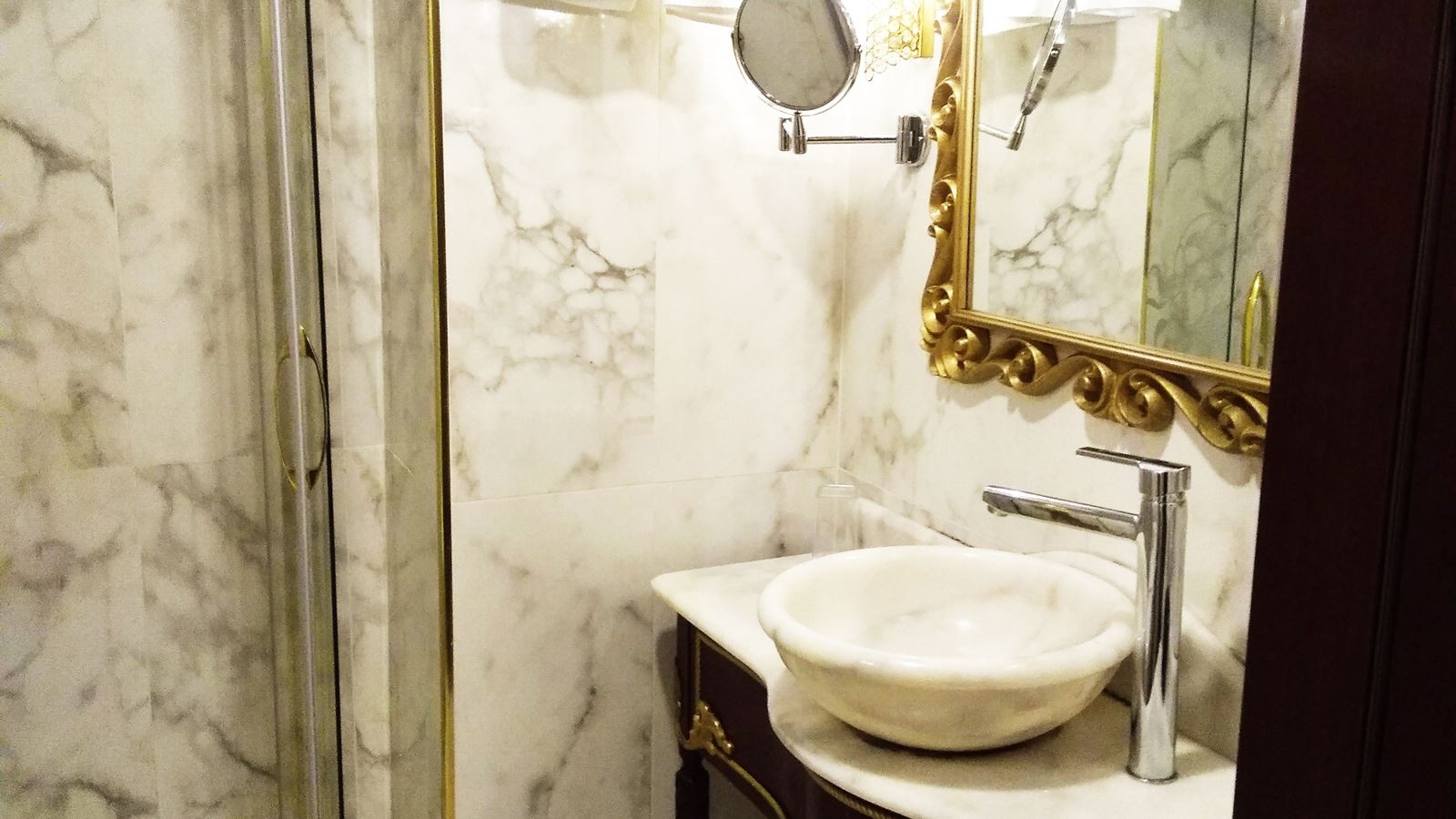 rooms-double-standard